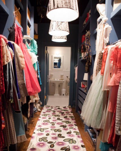 Sex and the City movie Set Design Inspired Interior Design Ideas Carrie Bradshaw's closet