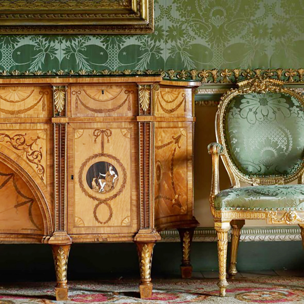 Thomas Chippendale 300 Years - Harewood State Bed Room 2