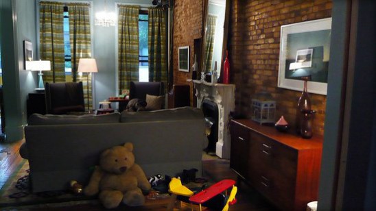 Miranda Hobbs' lived in home in the sex and the city film. Set design interior design ideas