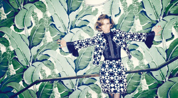 Oscar de la renta Bergdorf Goodman Fall 2012 collection featuring the tropical trend and the iconic Dorothy Draper Brazilliance printed wallpaper on the Greenbrier hotel walls in the background. 
