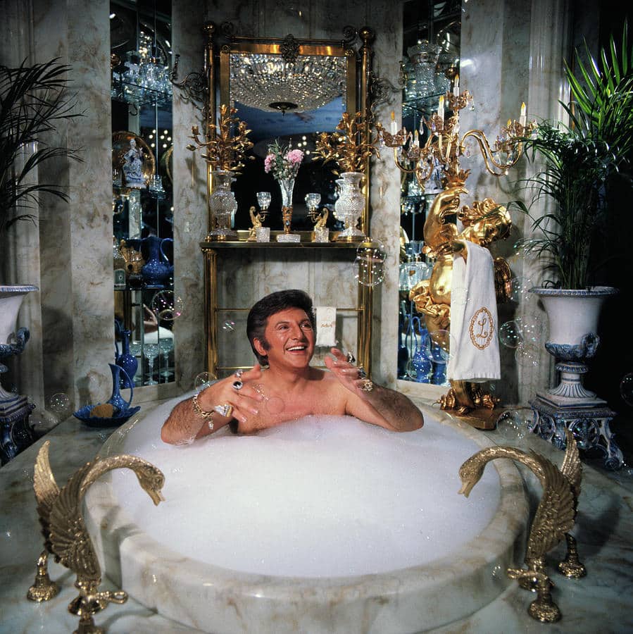 liberace bathroom